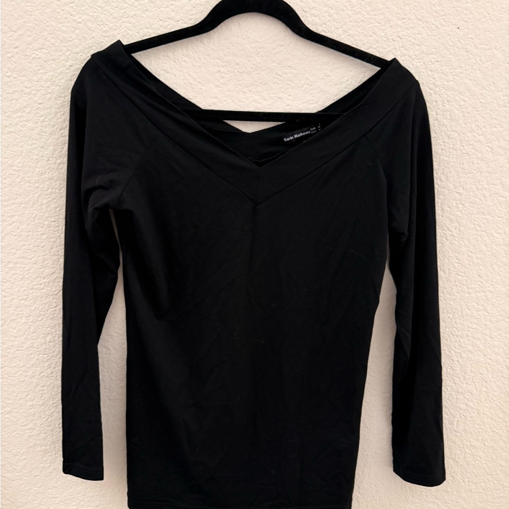 Sarin Mathews Women's Off-shoulder Top
